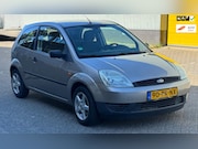 Ford Fiesta - 1.4-16V Ambiente.Automaat/Trekhaak/km nap / /aluminium velge