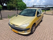 Peugeot 206 - 1.4 XR Challenge