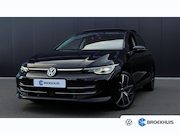 Volkswagen Golf - 1.5 eHybrid Style Edition | Panoramadak | Camera | Elektrisc