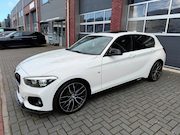BMW 1-serie - 120i 184PK AUT M-Sport Led Dak Leder Carplay DAB+ PDC