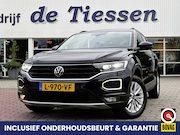 Volkswagen T-Roc - 1.5 TSI Style | AUTOMAAT | Stoelvrw. | Carplay | Rijklaar me
