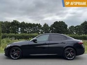 Alfa Romeo Giulia - 2.0 T 310pk RWD, 8500km!! 19 inch, Veloce pack