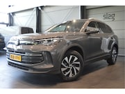 Volkswagen Tiguan - 1.5 eHybrid Life keyless carplay camera led pdc 204 pk