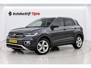 Volkswagen T-Cross - 1.0 TSI Style | Automaat | LED | Trekhaak | Virtual | PDC | 