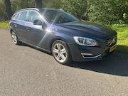 Volvo V60 - 2.4 D6 AWD Plug-In Hybrid Summum