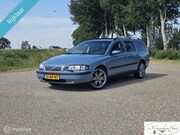 Volvo V70 - 2.5 T Geartronic 7 persoon schuifdak