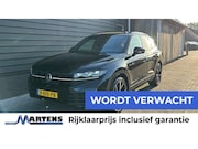 Volkswagen Touareg - 3.0 TSi 462pk eHybrid 4MOTION R Trekhaak Panoramadak Camera 