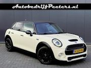 MINI Cooper S - 2.0 192pk 5-Drs Automaat LED Navi Carplay JCW-stuur Cruise L