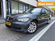 BMW 3-serie - 318i Dynamic Executive CLIMA AUT LEER PDC NETTE AUTO NAP APK