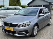 Peugeot 308 - 1.2 Benzine 2020 Trekhaak Navi Dealer OH