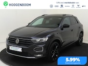 Volkswagen T-Roc - 1.5 TSI Sport | Panoramadak | Black style | Keyless | Digita