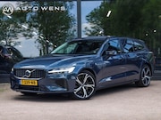 Volvo V60 - T6 AWD Plus Dark Pano 360 Cam Trekhaak Harman Kardon 19''