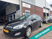 Opel Astra - 1.4 Turbo Cosmo Automaat RIJDTBAAR SCHADE HANDEL&EXPORT