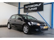Volkswagen Golf - 1.6 TDI Highline BlueMotion Automaat