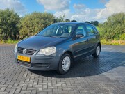 Volkswagen Polo - 1.4-16V Optive 5D AIRCO