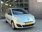 Renault Twingo - 1.2 Authentique airco / trekhaak / apk