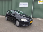 Volkswagen Fox - 1.2 Trendline - LAGE KILOMETERS - RIJD SCHAKELD GOED