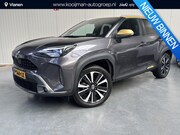 Toyota Yaris Cross - 1.5 Hybrid Launch Edition Stuur/Stoel en voorruitverwarming,