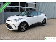 Toyota C-HR - 1.8 Hybrid Dynamic | NL Auto Boekjes | Trekhaak | Parkeersen