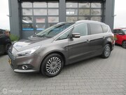 Ford S-Max - 1.5 Vignale 7p. 82dkm! Airco Cruise Verw stoelen Navigatie T