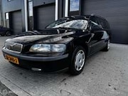 Volvo V70 - 2.4 Ocean Race 2002(AIRCO/APK)