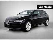 Volkswagen Golf - 1.5 eHybrid Life Edition | Demo | 204 PK | Plug-IN | Navigat