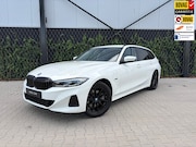 BMW 3-serie - Touring 320e xDrive |Innovation Pack|Adaptive LED|HeadUp|Sha