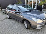 Hyundai i30 - CW 1.6i Dynamic NIEUWE APK
