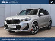 BMW X1 - xDrive25e High Executive M Sport Automaat / Panoramadak / Tr