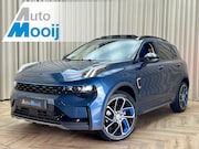 Lynk & Co 01 - 1.5 *MY23* FACELIFT / Zwarte Hemel / Panoramadak / 360 Camer