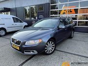 Volvo V70 - 2.4 D5 Summum 2009 Grijs | Automaat |