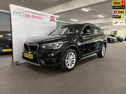 BMW X1 - SDrive18i Executive/ NL auto/ Automaat/ Parkeersensoren