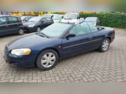 Chrysler Sebring - 2.0i 16V Cabriolet / 114.000 km / OPKNAPPER / Lees