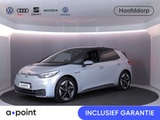 Volkswagen ID.3 - 58 kWh 204PK | Navigatie | 19"LM velgen | Velours bekleding 