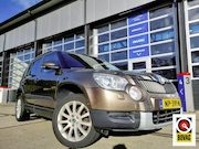 Skoda Yeti - 1.2 TSI Automaat NIEUWE A.P.K. / TREKHAAK / NAVI / CRUISE /