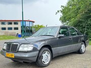 Mercedes-Benz E-klasse - 220 Elegance Autom./NAP/DAK