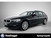 BMW 5-serie - Touring 520i High Executive | Adaptive Cruise | Stoelverwarm