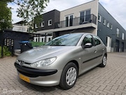 Peugeot 206 - 1.4 X-Design|Automaat|5Deurs|Ruim apk|Nette auto