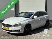 Volvo V60 - 2.4 D5 Twin Engine Lease Edition automaat / cruise