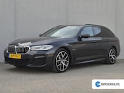 BMW 5-serie - Touring 530e xDrive Business Edition Plus / Accu SOH 98% / D