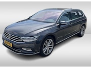 Volkswagen Passat - Variant 1.5 TSI R-Line Business + / Camera / CarPlay / Leder