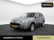 Mitsubishi Outlander - 2.0 Instyle+|7-PERSOONS|AUT|LEDER|AUT|CAMERA|NL AUTO|TREKHAA