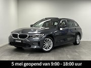 BMW 3-serie - Touring 330i Executive Edition | Panoramadak | Trekhaak | Le