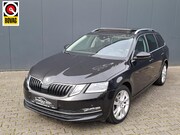 Skoda Octavia - Combi 1.4 TSI UNIEK VOL / PANO / LEDER / AMBIENT / DSG