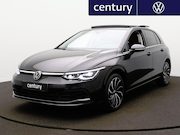 Volkswagen Golf - 1.4 eHybrid Style | Panodak | Camera | ACC | Elek Stoel |