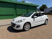 Peugeot 207 - 1.6 Cabrio FELINE Leder interieur