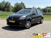 Renault Clio - 1.6-16V Initiale / AUT / Full optie / KEYLESS