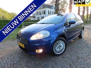 Fiat Punto - Grande 1.4 Dynamic Airco Cruisecontrol Stuurbekrachtiging