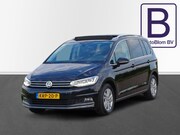 Volkswagen Touran - 1.5 TSI Highline / Trekhaak / Panodak / Carplay