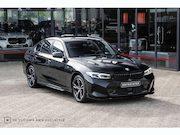 BMW 3-serie - 330e M-Sport | El. stoelen | 360 camera | ACC
